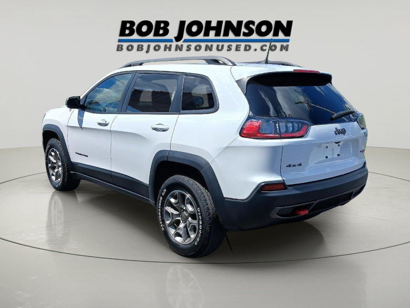 2021 Jeep Cherokee — interior view