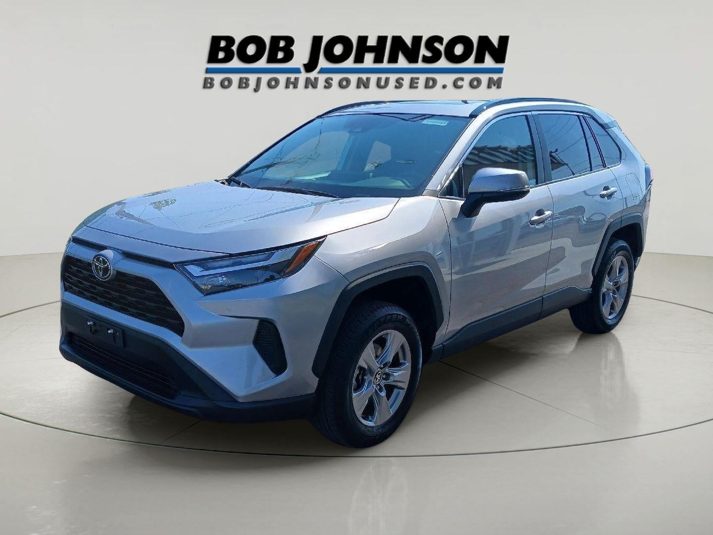 2025 Toyota RAV4 — detail view