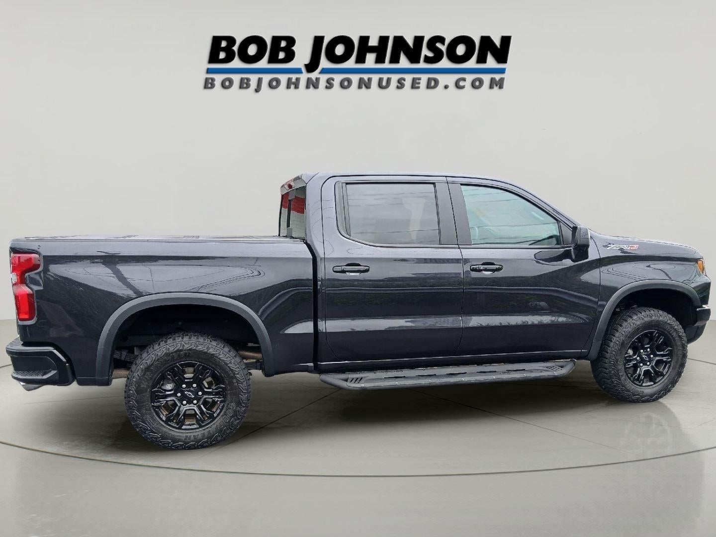 2022 Chevrolet Silverado — detail view