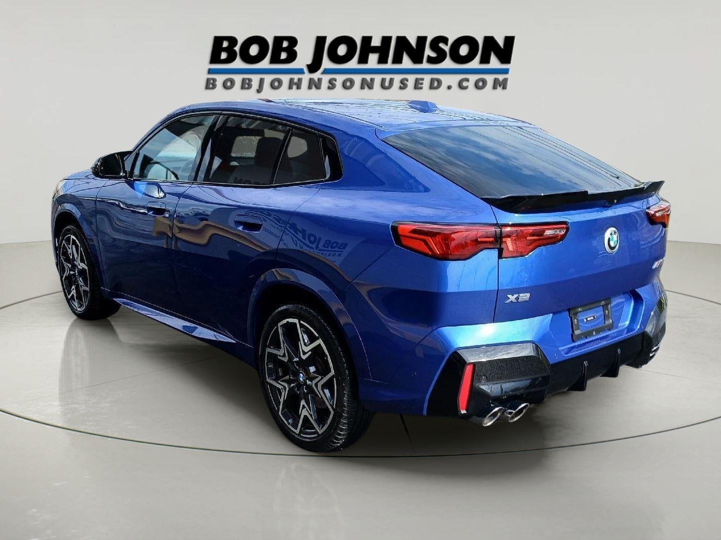 2025 BMW X2 — interior view
