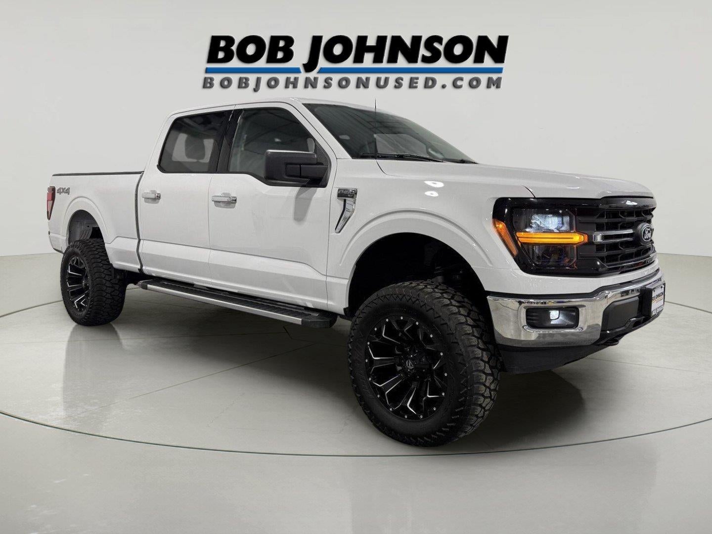 2025 Ford F-150 XLT in Oxford White — front three-quarter view