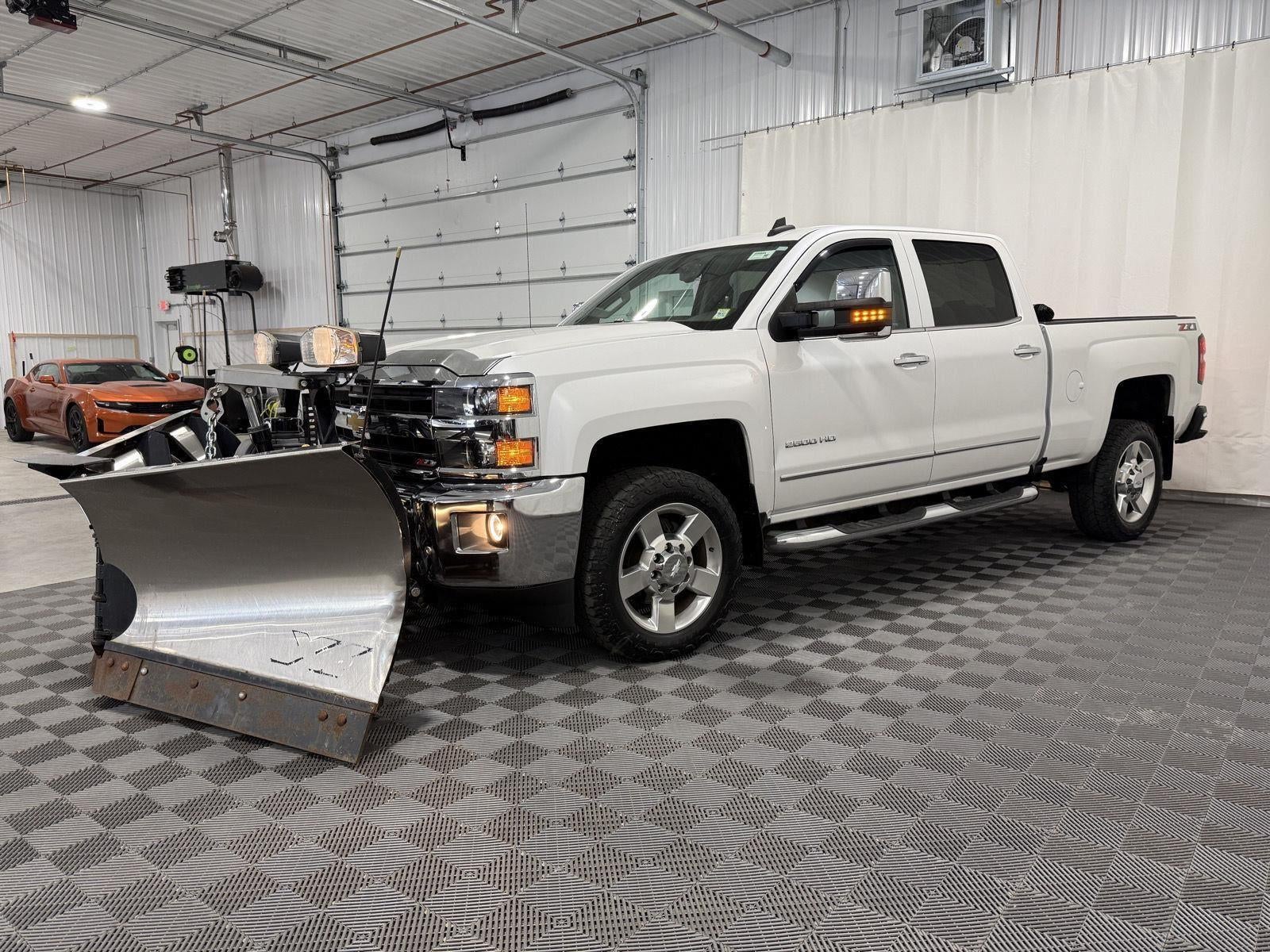 2019 Chevrolet Silverado 2500HD — side profile view
