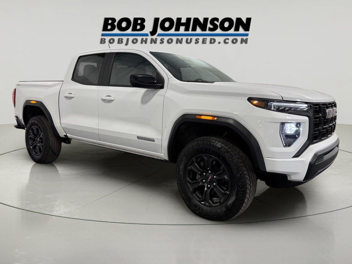 2025 GMC Canyon Elevation 4WD in Summit White — front three-quarter view