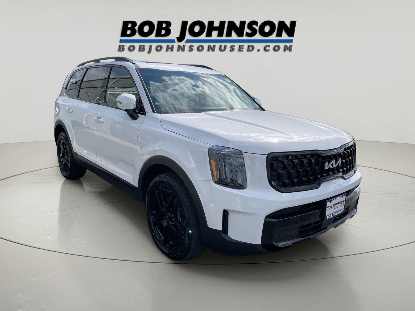 2024 Kia Telluride EX X-Line in Glacial White Pearl — front three-quarter view